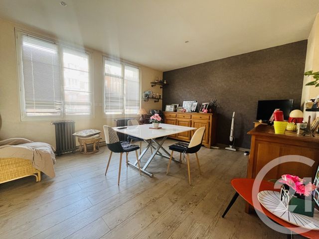 Appartement F4 &agrave; vendre - 5 pi&egrave;ces - 97,53 m2 - Lisieux - 14 - BASSE-NORMANDIE