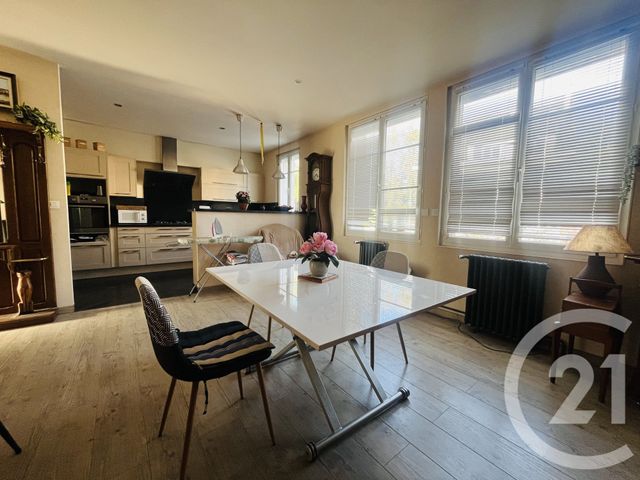 Appartement F4 &agrave; vendre - 5 pi&egrave;ces - 97,53 m2 - Lisieux - 14 - BASSE-NORMANDIE