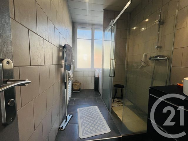 Appartement F4 &agrave; vendre - 5 pi&egrave;ces - 97,53 m2 - Lisieux - 14 - BASSE-NORMANDIE