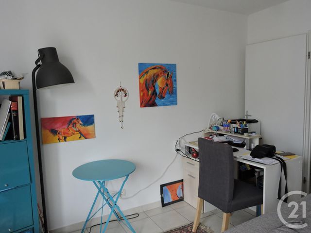 Appartement F2 &agrave; louer - 2 pi&egrave;ces - 43,40 m2 - Lisieux - 14 - BASSE-NORMANDIE