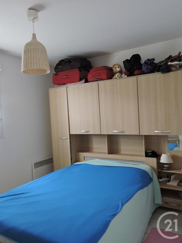 Appartement F2 &agrave; louer - 2 pi&egrave;ces - 43,40 m2 - Lisieux - 14 - BASSE-NORMANDIE