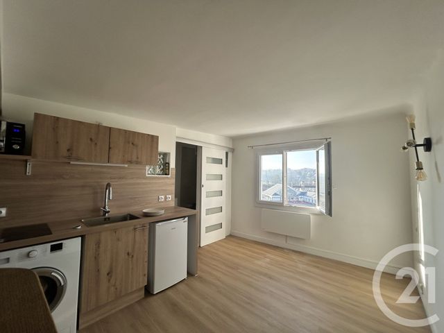 Appartement Studio &agrave; louer - 1 pi&egrave;ce - 23,07 m2 - Lisieux - 14 - BASSE-NORMANDIE