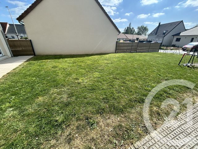 Maison &agrave; louer - 4 pi&egrave;ces - 108,69 m2 - Lisieux - 14 - BASSE-NORMANDIE