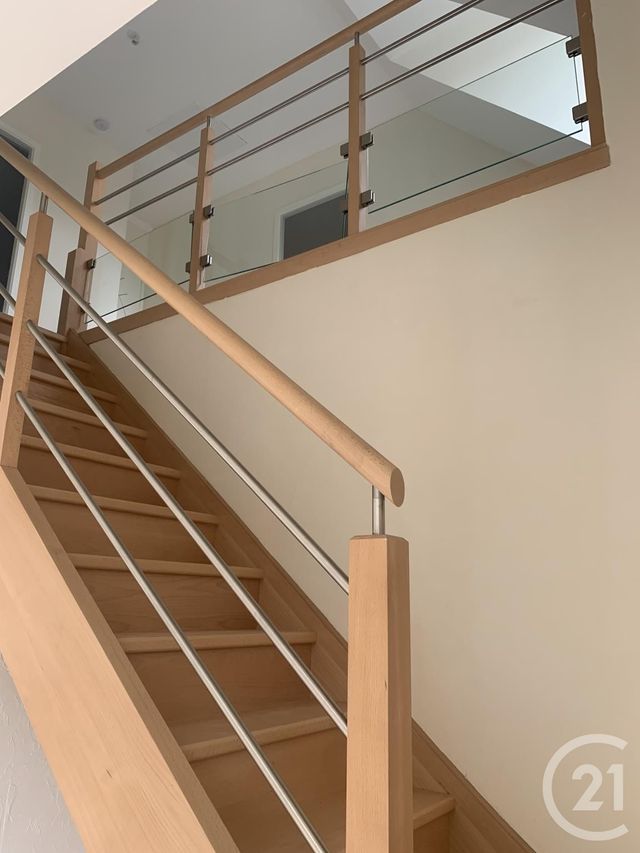 Maison &agrave; louer - 4 pi&egrave;ces - 108,69 m2 - Lisieux - 14 - BASSE-NORMANDIE