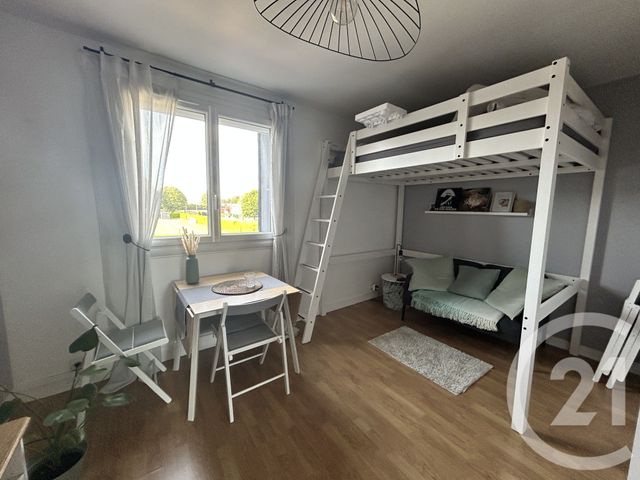 Appartement Studio &agrave; louer - 1 pi&egrave;ce - 23 m2 - Lisieux - 14 - BASSE-NORMANDIE
