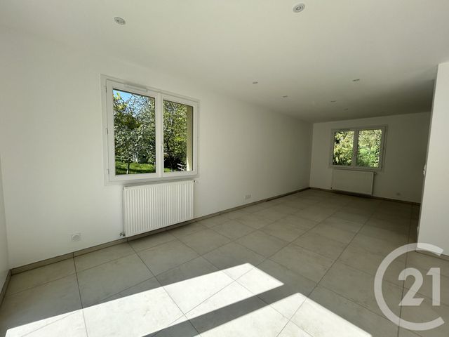 Maison &agrave; louer - 4 pi&egrave;ces - 87,61 m2 - Ouilly Le Vicomte - 14 - BASSE-NORMANDIE