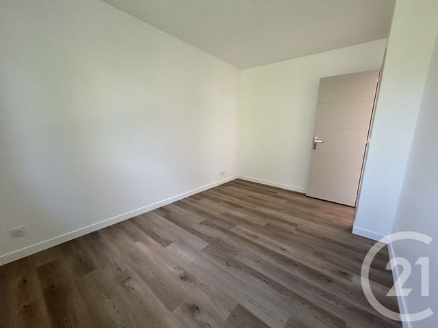 Maison &agrave; louer - 4 pi&egrave;ces - 87,61 m2 - Ouilly Le Vicomte - 14 - BASSE-NORMANDIE