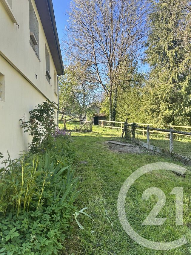 Maison &agrave; louer - 4 pi&egrave;ces - 87,61 m2 - Ouilly Le Vicomte - 14 - BASSE-NORMANDIE