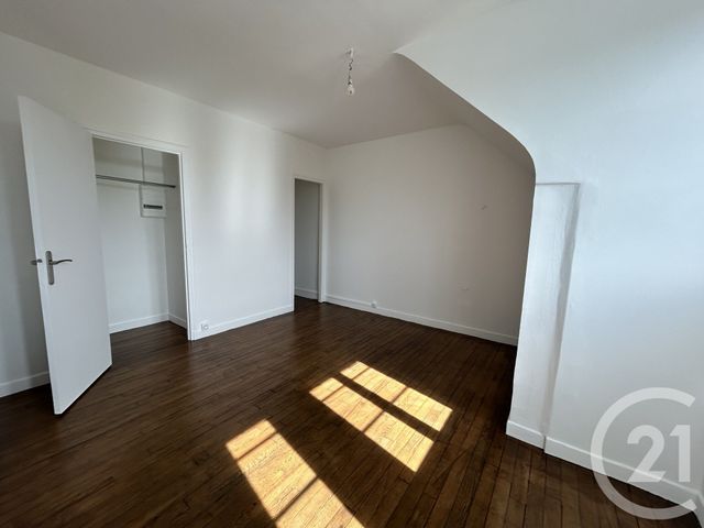 Appartement F3 &agrave; louer - 3 pi&egrave;ces - 51,50 m2 - Lisieux - 14 - BASSE-NORMANDIE