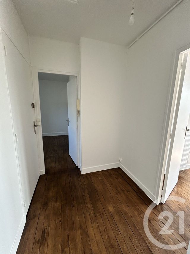 Appartement F3 &agrave; louer - 3 pi&egrave;ces - 51,50 m2 - Lisieux - 14 - BASSE-NORMANDIE