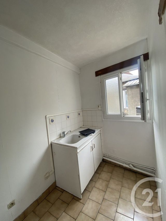 Appartement F2 &agrave; vendre - 2 pi&egrave;ces - 35,21 m2 - Lisieux - 14 - BASSE-NORMANDIE