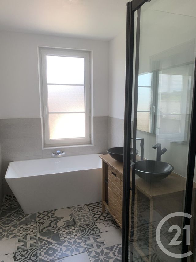 Maison &agrave; louer - 4 pi&egrave;ces - 80,48 m2 - Livarot Pays D Auge - 14 - BASSE-NORMANDIE