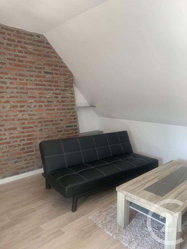 Appartement F3 &agrave; louer - 3 pi&egrave;ces - 38,50 m2 - Lisieux - 14 - BASSE-NORMANDIE