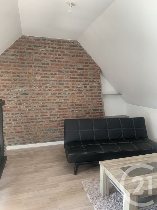 Appartement F3 &agrave; louer - 3 pi&egrave;ces - 38,50 m2 - Lisieux - 14 - BASSE-NORMANDIE