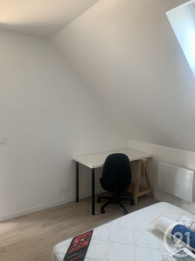Appartement F3 &agrave; louer - 3 pi&egrave;ces - 38,50 m2 - Lisieux - 14 - BASSE-NORMANDIE