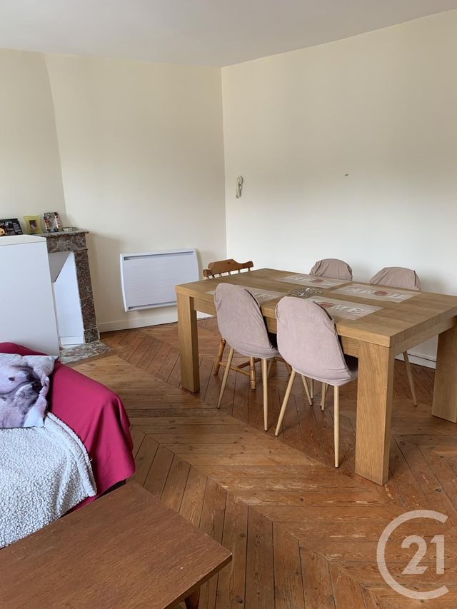 Appartement F2 &agrave; louer - 2 pi&egrave;ces - 36 m2 - Lisieux - 14 - BASSE-NORMANDIE