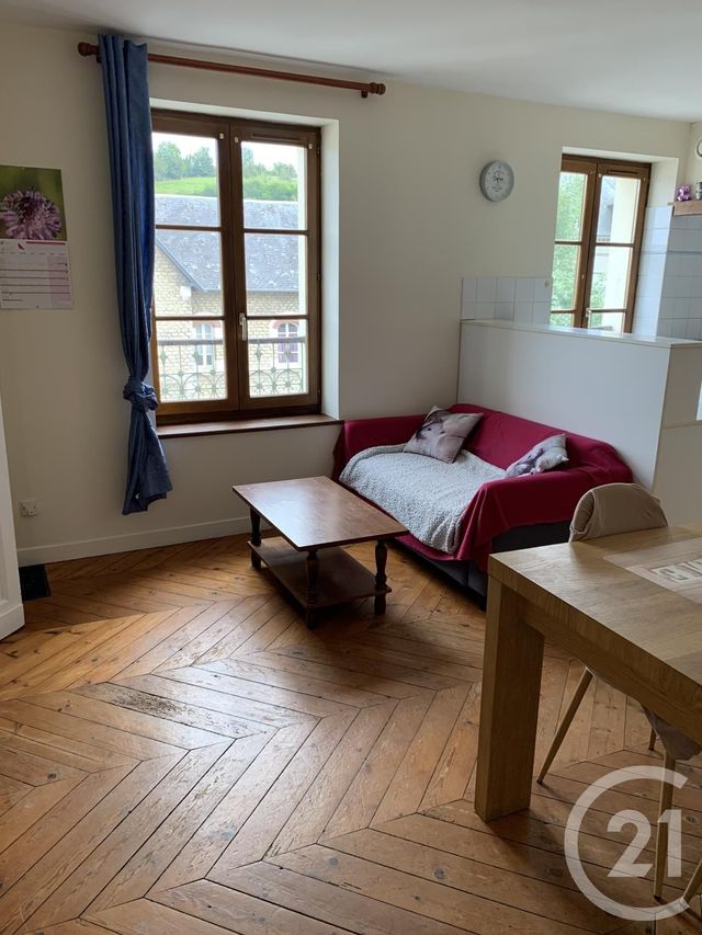 Appartement F2 &agrave; louer - 2 pi&egrave;ces - 36 m2 - Lisieux - 14 - BASSE-NORMANDIE