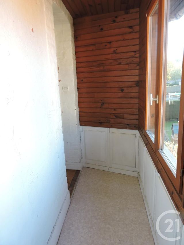Appartement F2 &agrave; louer - 2 pi&egrave;ces - 36 m2 - Lisieux - 14 - BASSE-NORMANDIE