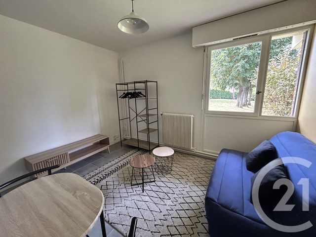 Appartement Studio &agrave; louer - 1 pi&egrave;ce - 16,94 m2 - Lisieux - 14 - BASSE-NORMANDIE