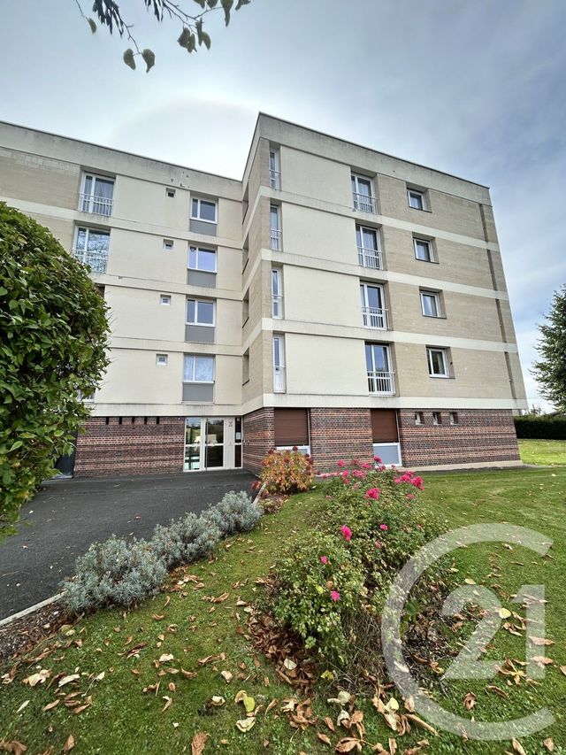 Appartement Studio &agrave; louer - 1 pi&egrave;ce - 16,94 m2 - Lisieux - 14 - BASSE-NORMANDIE
