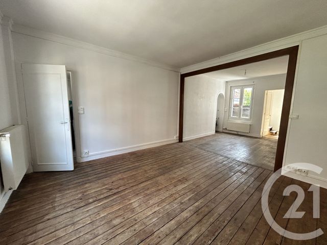 Appartement Duplex &agrave; louer - 8 pi&egrave;ces - 183 m2 - Livarot Pays D Auge - 14 - BASSE-NORMANDIE