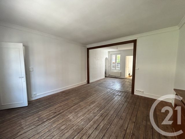 Appartement Duplex &agrave; louer - 8 pi&egrave;ces - 183 m2 - Livarot Pays D Auge - 14 - BASSE-NORMANDIE