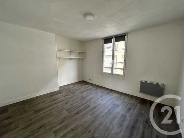 Appartement F1 &agrave; louer - 1 pi&egrave;ce - 30 m2 - Lisieux - 14 - BASSE-NORMANDIE