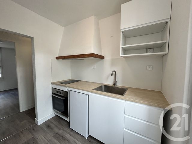 Appartement F1 &agrave; louer - 1 pi&egrave;ce - 30 m2 - Lisieux - 14 - BASSE-NORMANDIE