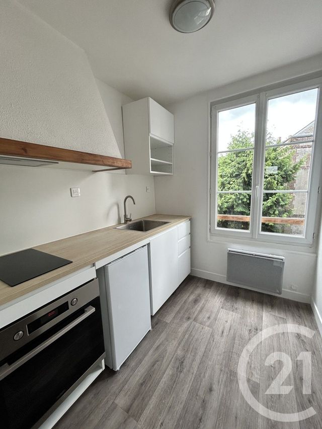 Appartement F1 &agrave; louer - 1 pi&egrave;ce - 30 m2 - Lisieux - 14 - BASSE-NORMANDIE