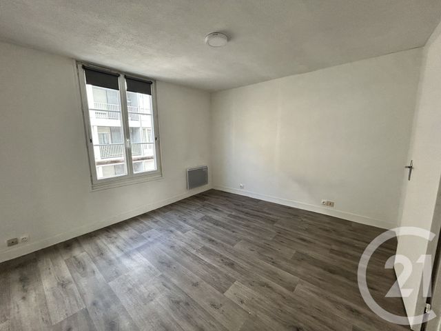 Appartement F1 &agrave; louer - 1 pi&egrave;ce - 30 m2 - Lisieux - 14 - BASSE-NORMANDIE