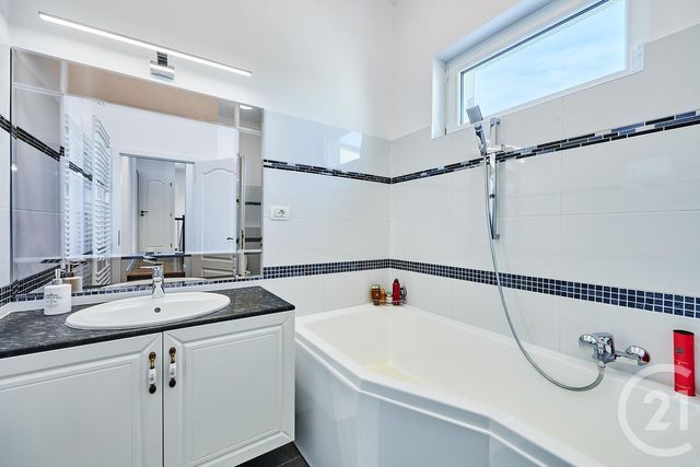 Maison &agrave; vendre - 5 pi&egrave;ces - 188 m2 - Lisieux - 14 - BASSE-NORMANDIE