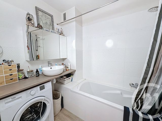 Appartement F2 &agrave; vendre - 2 pi&egrave;ces - 62 m2 - Lisieux - 14 - BASSE-NORMANDIE