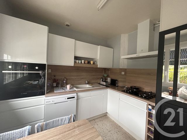Maison &agrave; louer - 3 pi&egrave;ces - 72,10 m2 - Moyaux - 14 - BASSE-NORMANDIE