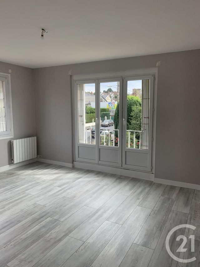 Appartement F3 &agrave; louer - 3 pi&egrave;ces - 64,30 m2 - Lisieux - 14 - BASSE-NORMANDIE