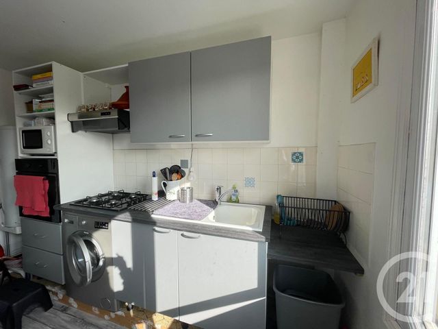 Appartement F3 &agrave; louer - 3 pi&egrave;ces - 64,30 m2 - Lisieux - 14 - BASSE-NORMANDIE