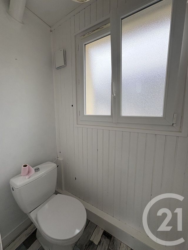 Appartement F3 &agrave; louer - 3 pi&egrave;ces - 64,30 m2 - Lisieux - 14 - BASSE-NORMANDIE