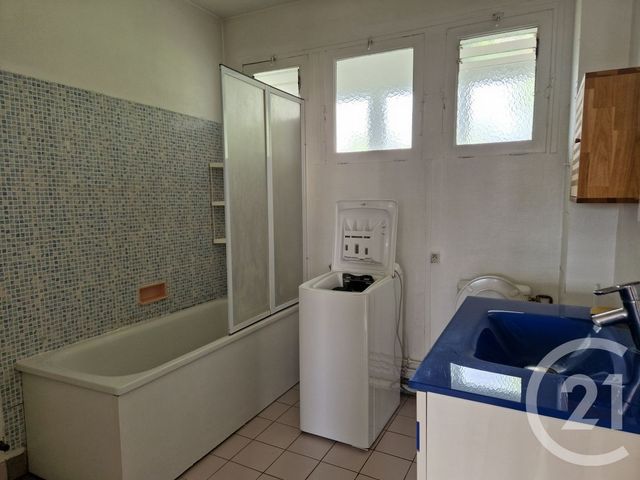 Appartement F2 &agrave; vendre - 2 pi&egrave;ces - 50,30 m2 - Lisieux - 14 - BASSE-NORMANDIE