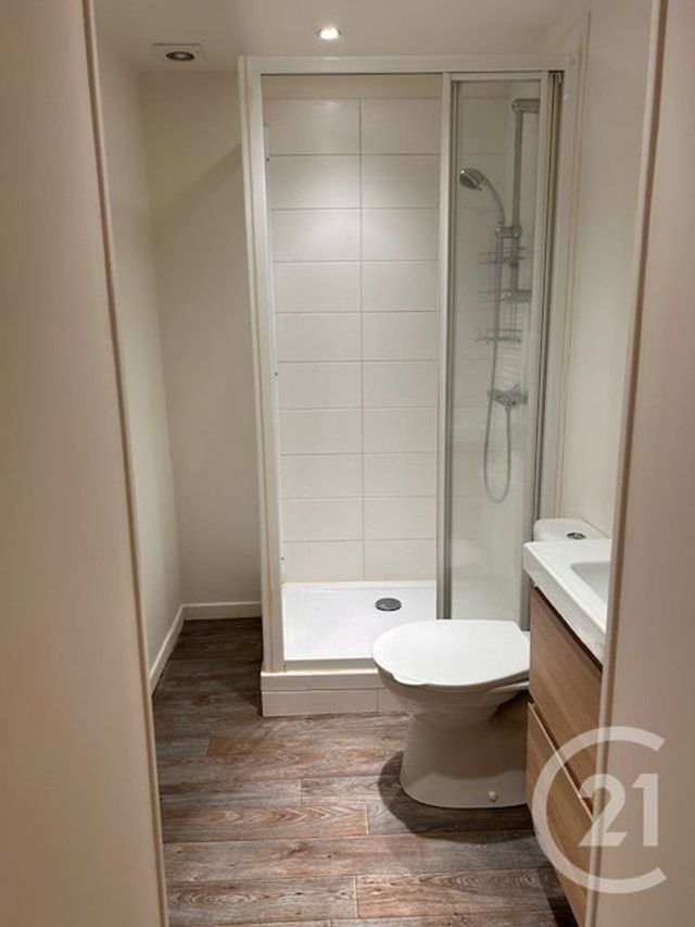 Appartement Studio &agrave; louer - 1 pi&egrave;ce - 19 m2 - Lisieux - 14 - BASSE-NORMANDIE
