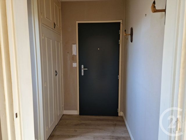 Appartement T3 &agrave; vendre - 3 pi&egrave;ces - 55,66 m2 - Lisieux - 14 - BASSE-NORMANDIE