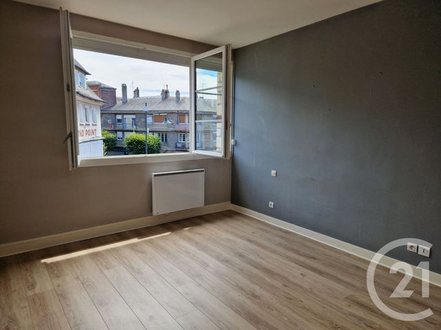 Appartement T3 &agrave; vendre - 3 pi&egrave;ces - 55,66 m2 - Lisieux - 14 - BASSE-NORMANDIE