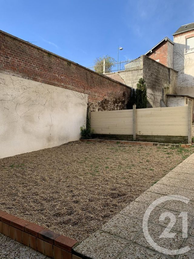 Appartement F2 &agrave; louer - 2 pi&egrave;ces - 34 m2 - St Desir - 14 - BASSE-NORMANDIE
