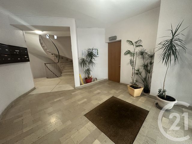 Appartement &agrave; vendre - 3 pi&egrave;ces - 60,20 m2 - Lisieux - 14 - BASSE-NORMANDIE
