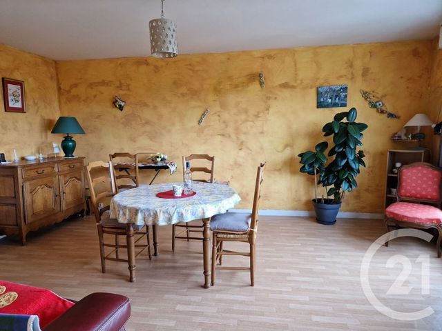 Appartement &agrave; vendre - 3 pi&egrave;ces - 60,20 m2 - Lisieux - 14 - BASSE-NORMANDIE