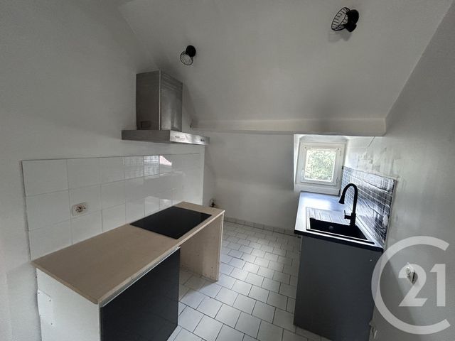 Appartement T3 &agrave; vendre - 3 pi&egrave;ces - 34,52 m2 - Lisieux - 14 - BASSE-NORMANDIE
