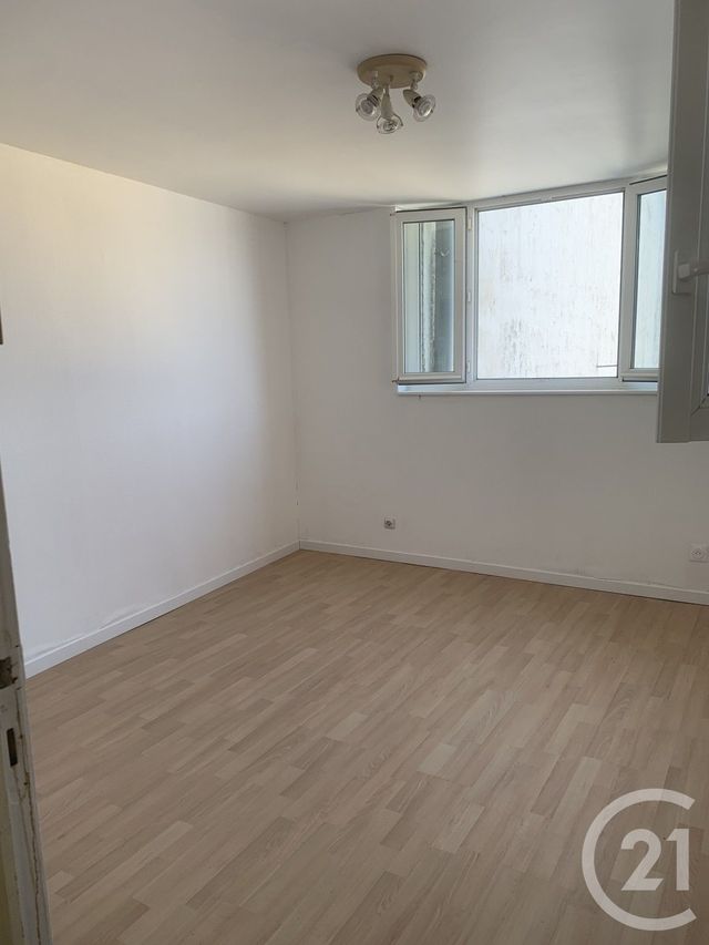 Local commercial à louer - 52.72 m2 - 14 - Calvados