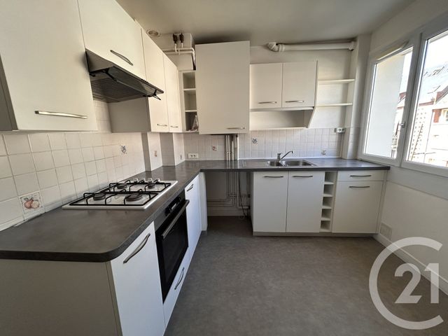 Appartement F4 &agrave; louer - 4 pi&egrave;ces - 94,09 m2 - Lisieux - 14 - BASSE-NORMANDIE
