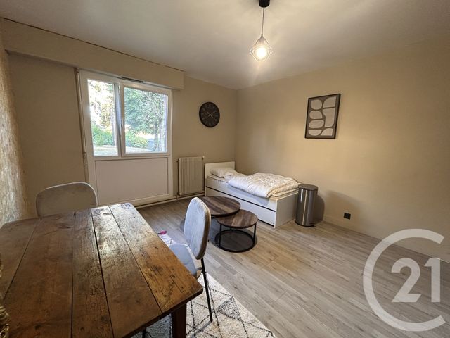 Appartement Studio &agrave; louer - 1 pi&egrave;ce - 22,82 m2 - Lisieux - 14 - BASSE-NORMANDIE