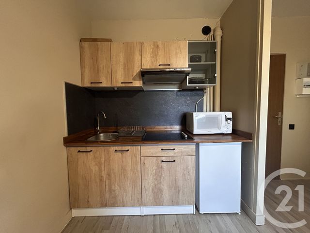 Appartement Studio &agrave; louer - 1 pi&egrave;ce - 22,82 m2 - Lisieux - 14 - BASSE-NORMANDIE