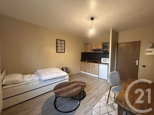 Appartement Studio &agrave; louer - 1 pi&egrave;ce - 22,82 m2 - Lisieux - 14 - BASSE-NORMANDIE