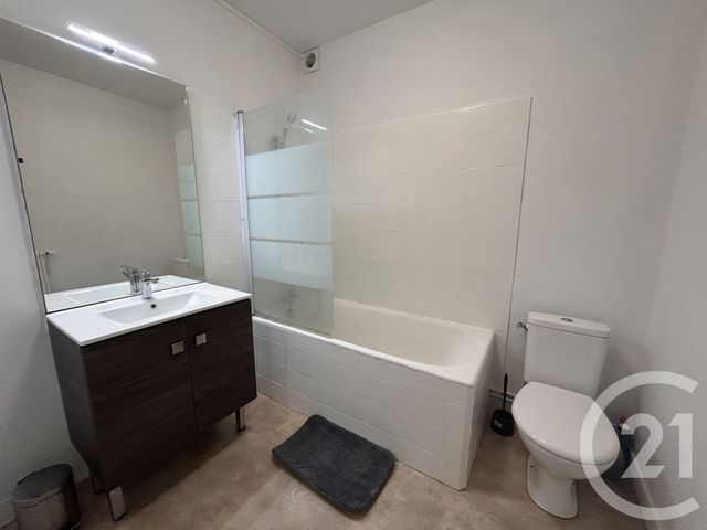 Appartement Studio &agrave; louer - 1 pi&egrave;ce - 22,82 m2 - Lisieux - 14 - BASSE-NORMANDIE